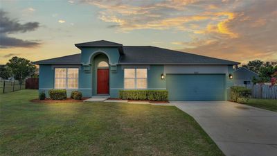 5427 Moon Valley Drive, House other with 3 bedrooms, 2 bathrooms and null parking in Lakeland FL | Image 1