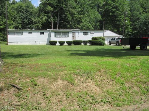 7300 Us Route 322, Williamsfield, OH, 44093 | Card Image