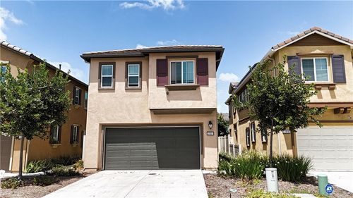 202 Laurel Cir, Vista, CA, 92081 | Card Image