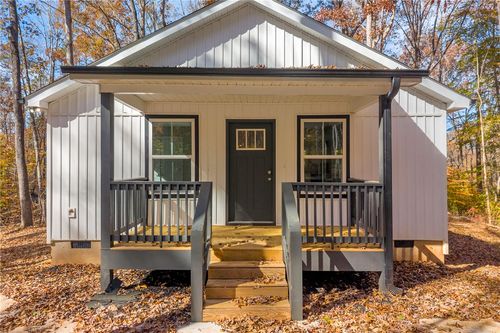 442 Hiawatha Trl, Westminster, SC, 29693-6638 | Card Image