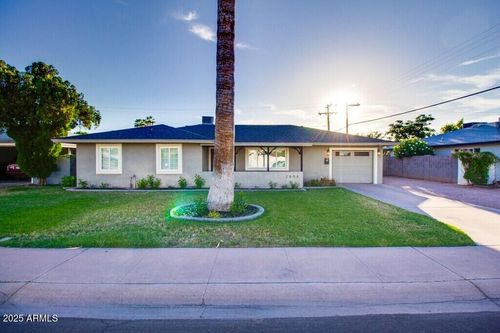 2806 N 82nd St, Scottsdale, AZ, 85257-1716 | Card Image