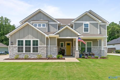 7529 Speckle Belly Boulevard Se, Owens Cross Roads, AL, 35763 | Card Image