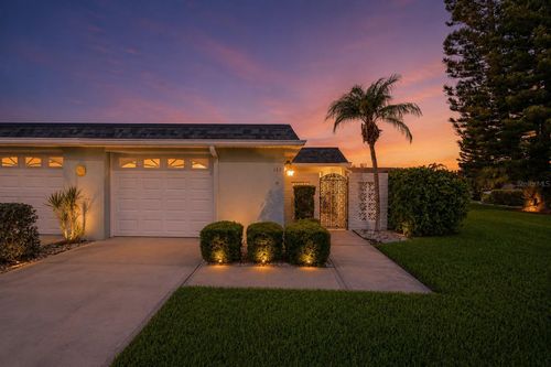 144 Boca Ciega Point Blvd N, ST PETERSBURG, FL, 33708-2740 | Card Image