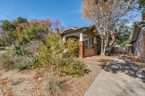 411 E Huisache Ave, San Antonio, TX, 78212-5306 | Card Image