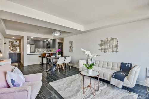 801-601 Van Ness Ave, San Francisco, CA, 94102-3252 | Card Image