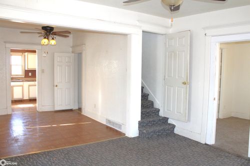 404 S Railroad St, Bloomfield, IA, 52537-2023 | Card Image