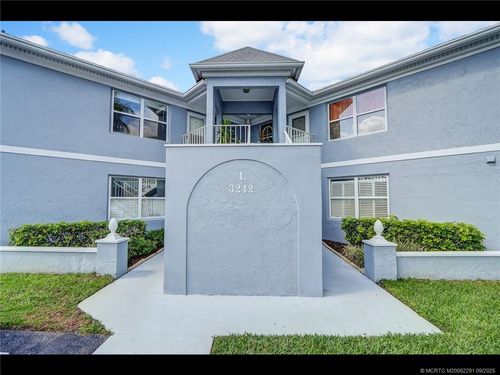 apt-l229-3242 Se Aster Ln, Stuart, FL, 34994-5572 | Card Image