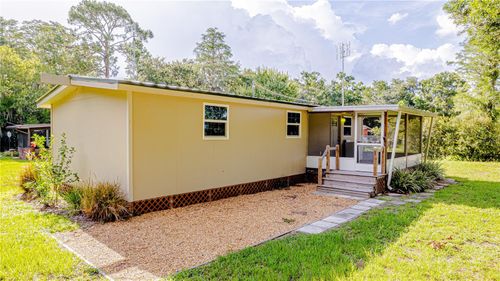 415 1st St, Kenansville, FL, 34739-9670 | Card Image