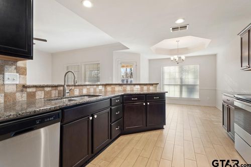 apt-d104-815 E Grande Blvd, Tyler, TX, 75703-4015 | Card Image