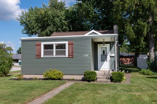 214 Virginia Street, Mishawaka, IN, 46544 | Card Image