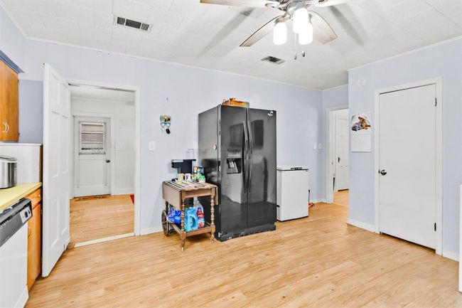 1720 18 Th St, House other with 2 bedrooms, 1 bathrooms and null parking in Huntsville TX | Image 15