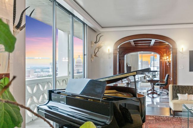 12GHJ - 1801 Lavaca St, Condo with 2 bedrooms, 3 bathrooms and 4 parking in Austin TX | Image 25