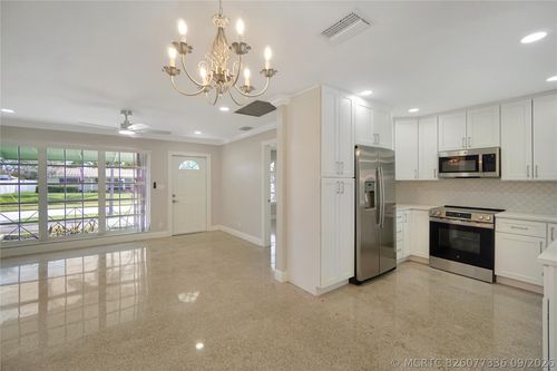 917 Se 15th Ct, Deerfield Beach, FL, 33441-7419 | Card Image