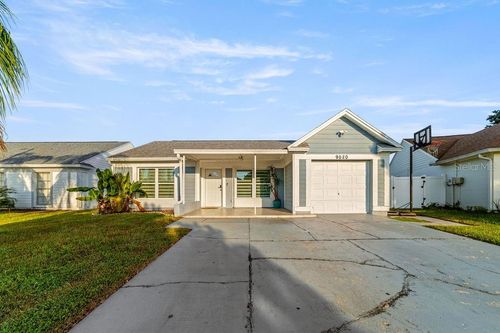 9020 Dixiana Villa Cir, Tampa, FL, 33635-1069 | Card Image