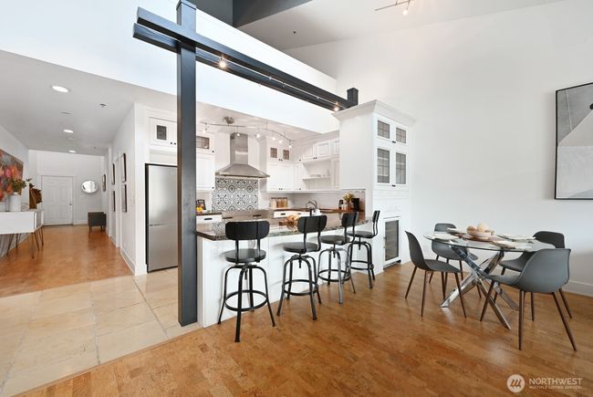 APT-517 - 526 1 St Ave S, Condo with 2 bedrooms, 2 bathrooms and 3 parking in Seattle WA | Image 13