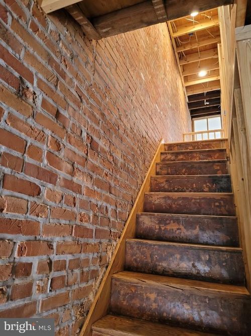 48 E Price Street, PHILADELPHIA, PA, 19099 | Card Image