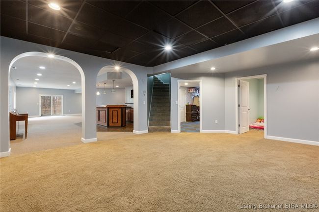 5834 E Bear Creek Rd, Home with 4 bedrooms, 3 bathrooms and null parking in Pekin IN | Image 67