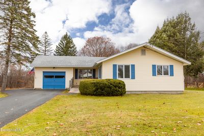 107 Unkamet Park Dr, House other with 3 bedrooms, 1 bathrooms and null parking in Pittsfield MA | Image 1