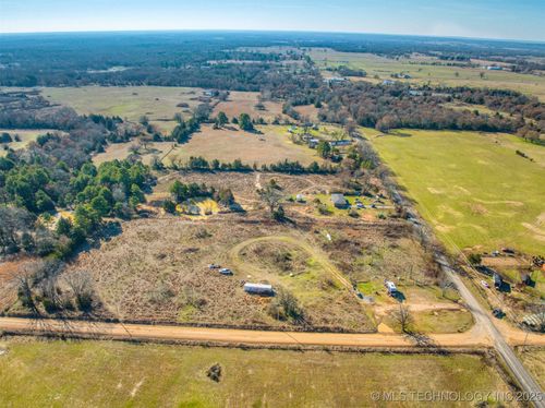 8012 S Farris Rd, Atoka, OK, 74525-6001 | Card Image