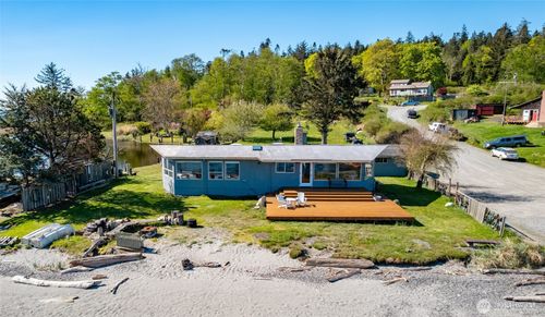 458 Davis Beach Rd, Decatur Island, WA, 98221-4282 | Card Image
