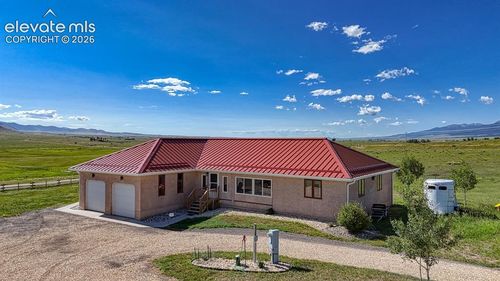 75 Muirfield Dr, Westcliffe, CO, 81252-8817 | Card Image
