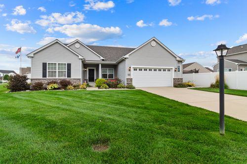 620 Edinburg Dr, Griffith, IN, 46319-0358 | Card Image