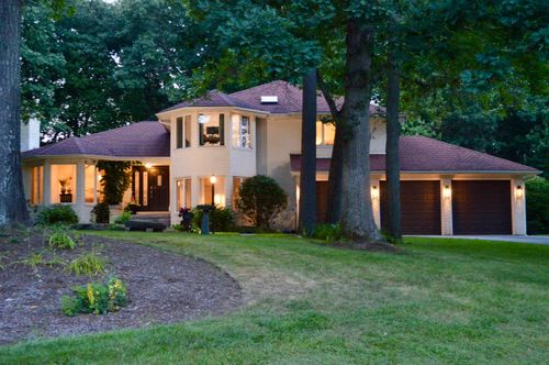 16 Fox Run Ln, Salem, NH, 03079-1281 | Card Image