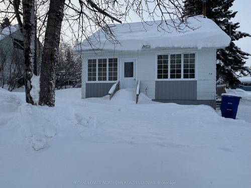 78 Sixth St, Smooth Rock Falls, ON, P0L1C0 | Card Image