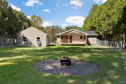 6438 Monument Dr, Oriskany, NY, 13424 | Card Image