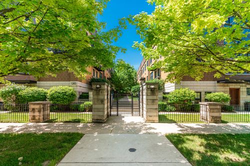 3-2060 Stave St, Chicago, IL, 60647-9735 | Card Image