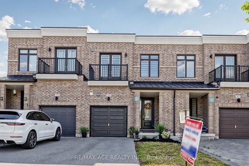 368 Elyse Crt, Aurora, ON, L4G2C9 | Card Image