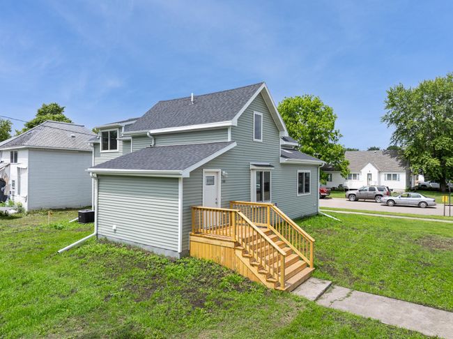 Side View | Image 40