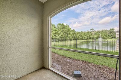 604 - 8290 Gate Parkway W, Condo with 1 bedrooms, 1 bathrooms and null parking in Jacksonville FL | Image 2