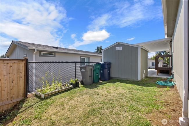 UNIT-64 - 23708 Locust Way, House other with 4 bedrooms, 2 bathrooms and null parking in Bothell WA | Image 33