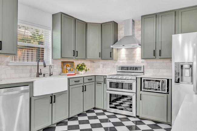 6615 Hialeah Dr, House other with 4 bedrooms, 3 bathrooms and null parking in Dallas TX | Image 15