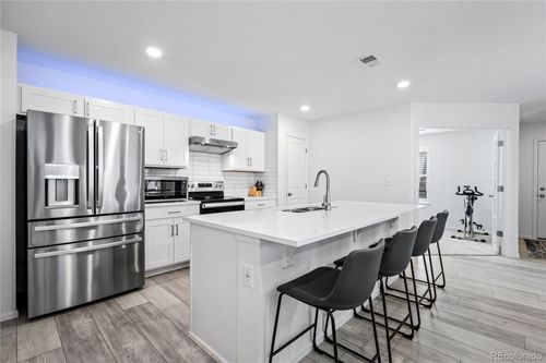 28330 E 6th Pl, Watkins, CO, 80137-8955 | Card Image