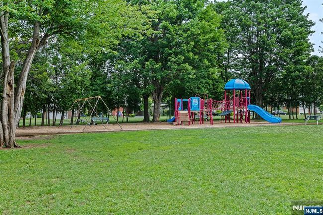 8 Hampton Rd, House other with 3 bedrooms, 2 bathrooms and null parking in Clifton NJ | Image 13