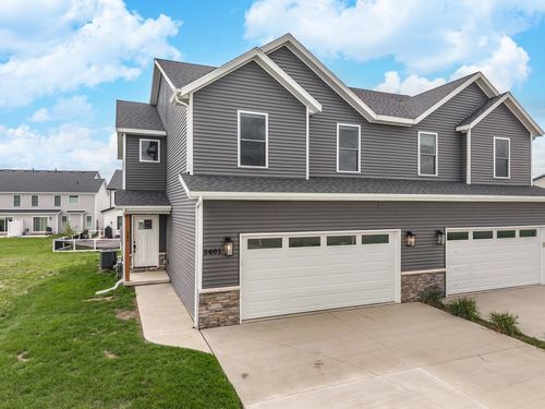 b-401 Jenny Ln, Heyworth, IL, 61745-7749 | Card Image
