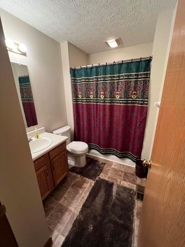 946 Lateglow Ct, House other with 3 bedrooms, 3 bathrooms and null parking in Newark OH | Image 29