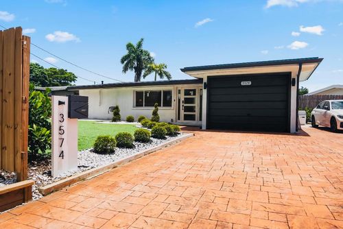 3574 Riverland Rd, Fort Lauderdale, FL, 33312-4681 | Card Image