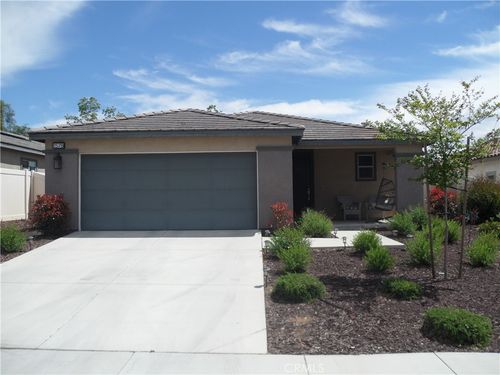1578 Sunswept Way, Beaumont, CA, 92223-3366 | Card Image