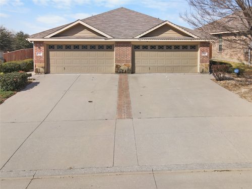 363 & 365 Armstrong Lane, Lavon, TX, 75166 | Card Image