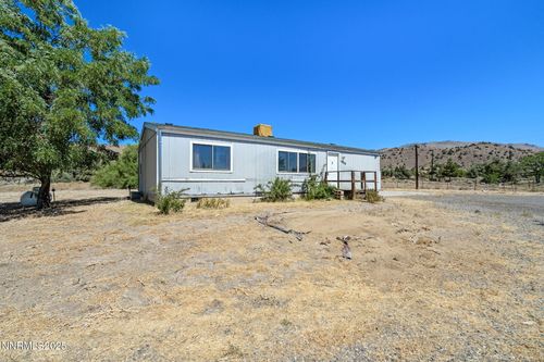1490 Sandstone Dr, Wellington, NV, 89444-9450 | Card Image