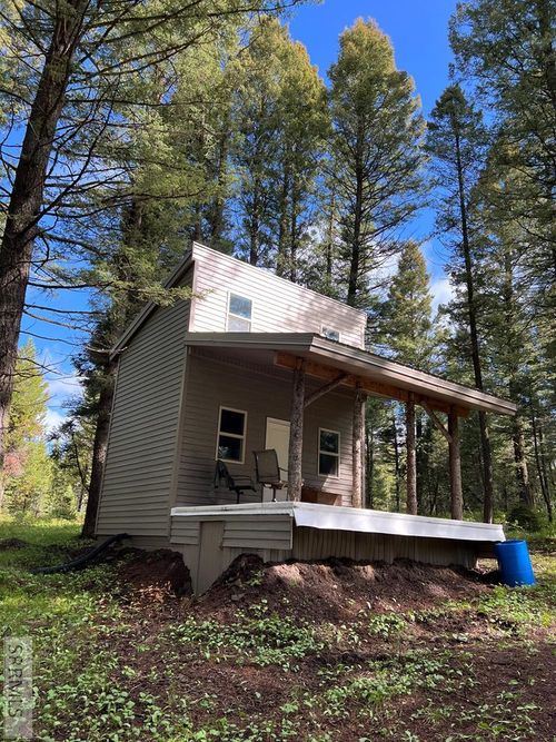 4183 Beaver Springs Rd, Island Park, ID, 83429-5089 | Card Image