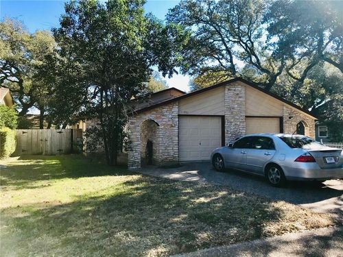 11901 Argonne Forest Trl, Austin, TX, 78759-2227 | Card Image