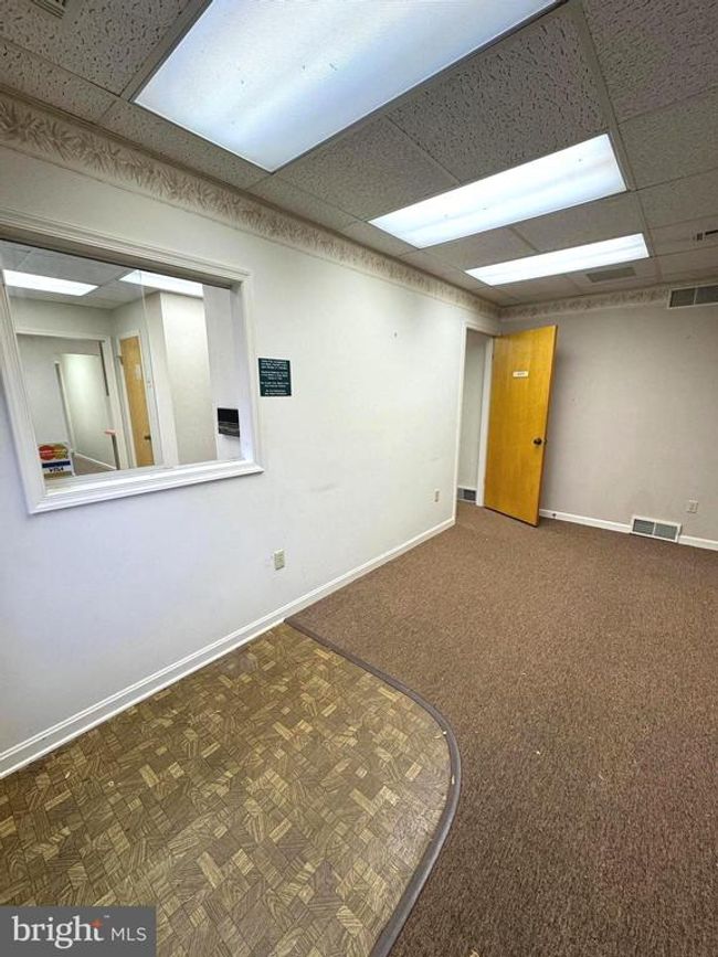 700 Spring Garden Dr, Home with 0 bedrooms, 2 bathrooms and null parking in Middletown PA | Image 15