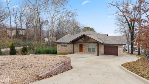 38 Winnebago Cir, Cherokee Village, AR, 72529-4103 | Card Image