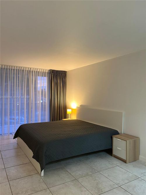 211-701 Three Islands Blvd, Hallandale Beach, FL, 33009-2848 | Card Image