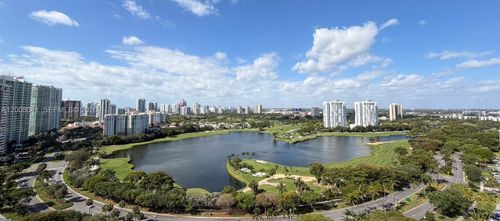 ph-24-3731 N Country Club Dr, Aventura, FL, 33180-1751 | Card Image