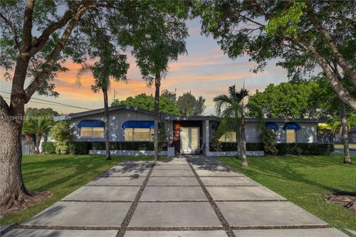 14600 Sw 87th Ct, Palmetto Bay, FL, 33176-8018 | Card Image